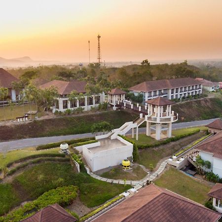 Leaves Valley Resort Nong Ya Plong Extérieur photo