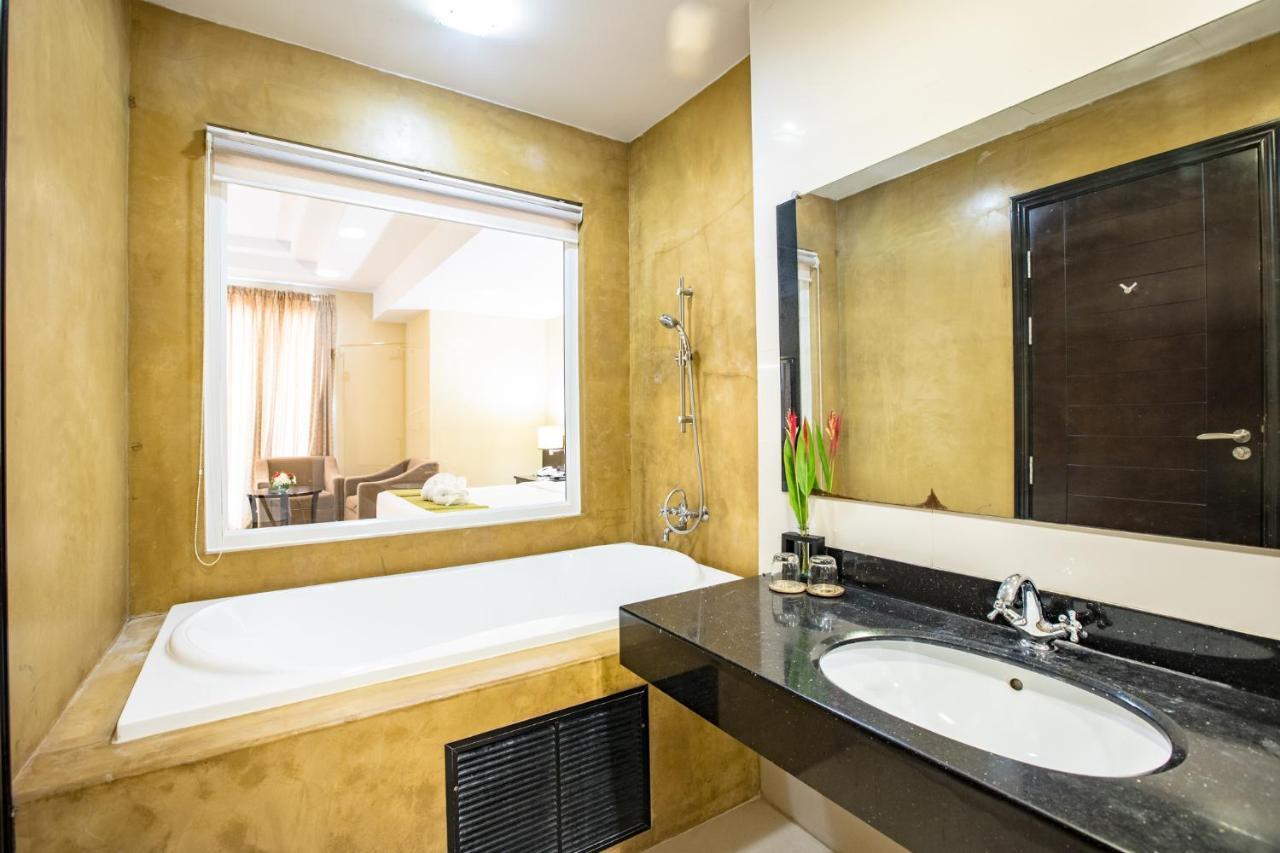 Leaves Valley Resort Nong Ya Plong Extérieur photo